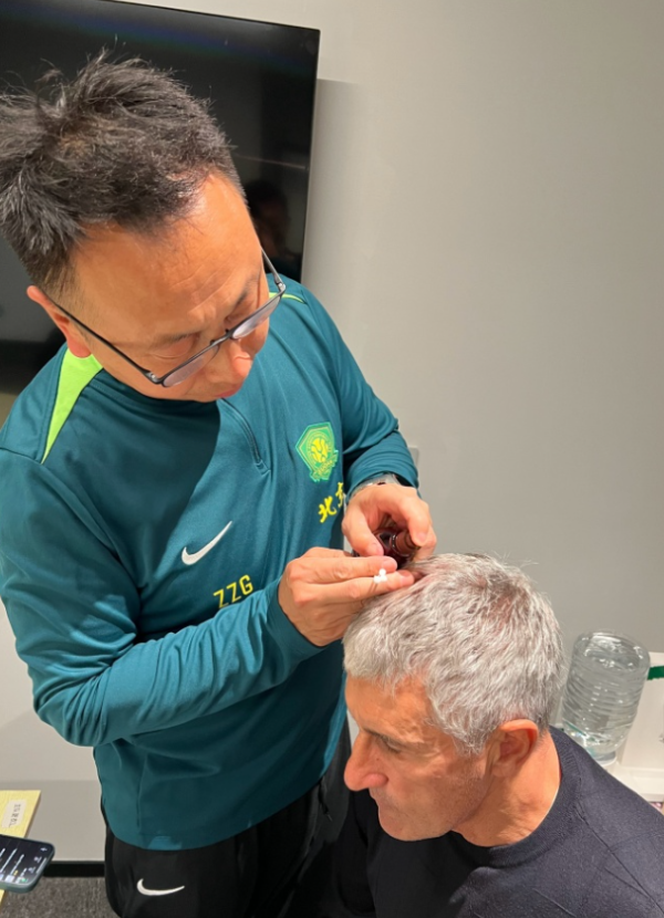 配资门户官方网 塞蒂恩伤情曝光！伤口长达5厘米，亲口回应：我不怪恩加德乌