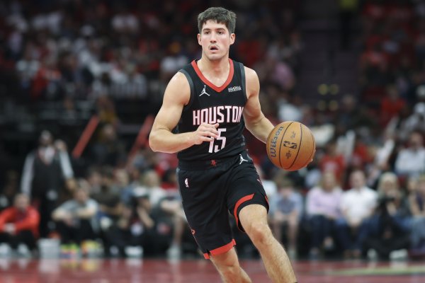 实时股票配资平台 媒体人：谢泼德太好防了 逢挡拆就换 他还能打得动谁？